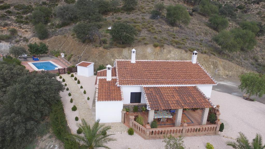 El Emigrante El Chorro Exterior foto