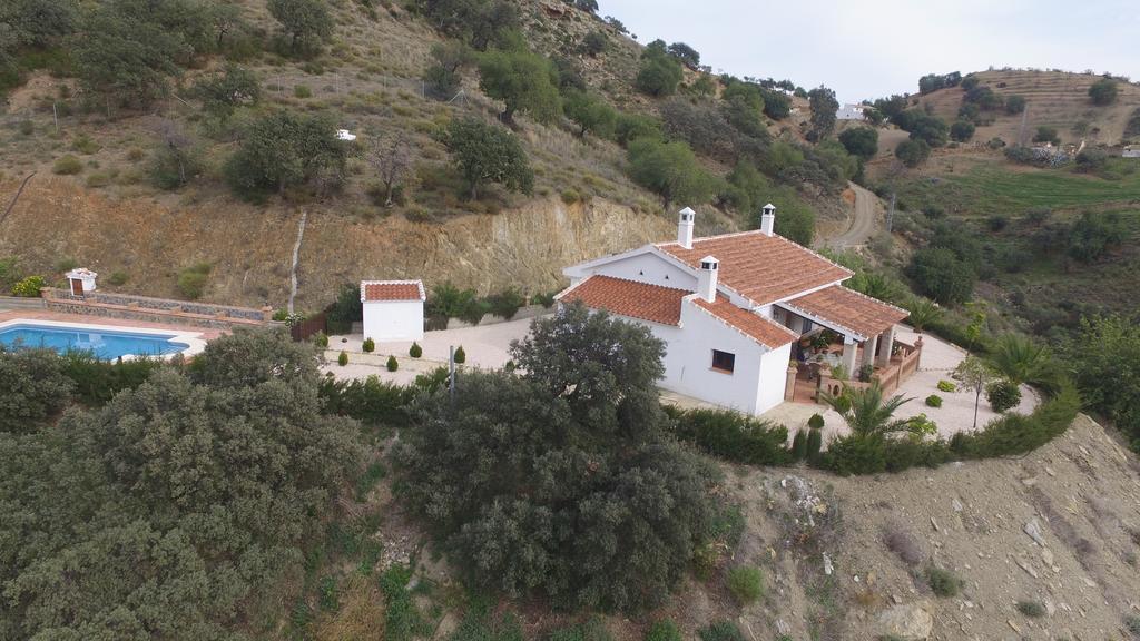 El Emigrante El Chorro Exterior foto