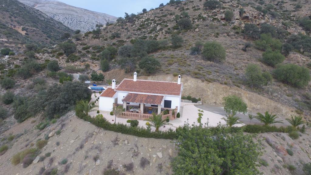 El Emigrante El Chorro Exterior foto